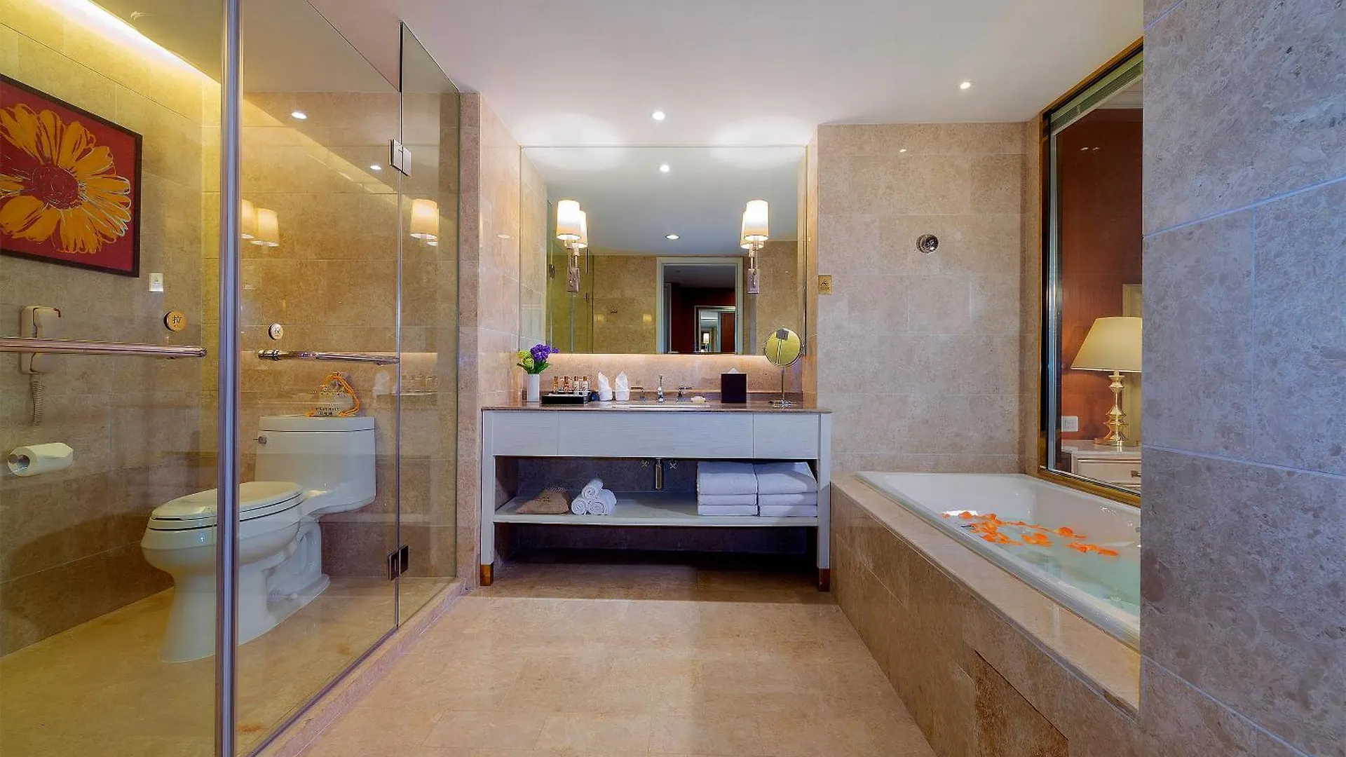 Similan Hotel Zhuhai-Gongbei Port location